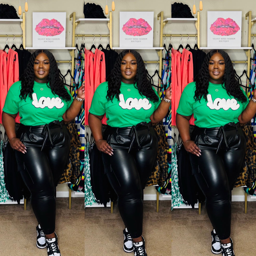 LOVE TEE